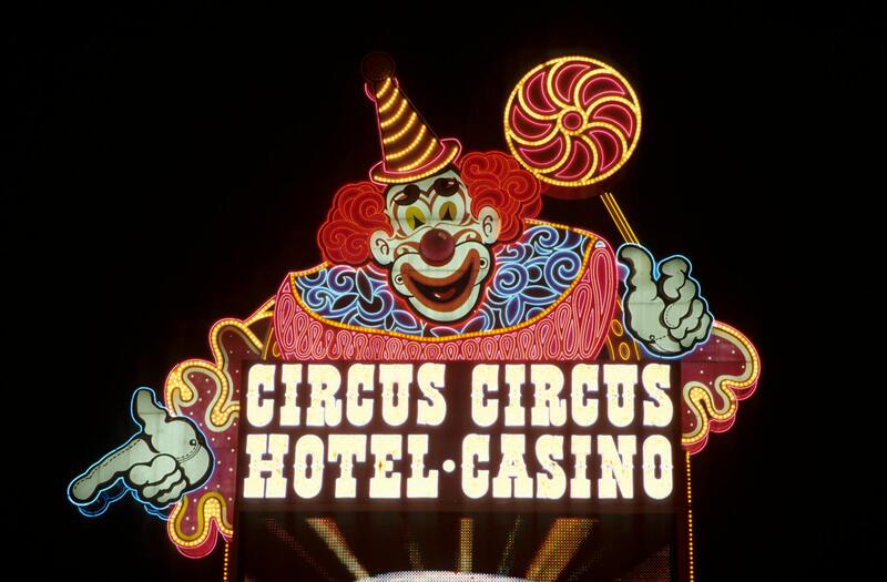 Jellybean Casino Game Slot Features